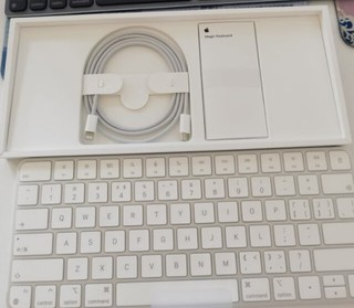 💫🎉我的新宠来啦！Apple Magic Keyboard，办公新神器！💻✨