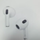 AirPods Pro 的 USB-C 充电盒