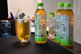 清爽一夏，原味绿茶：三得利（Suntory）0糖0脂清茶