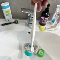 不含SLS的抗敏感牙膏！