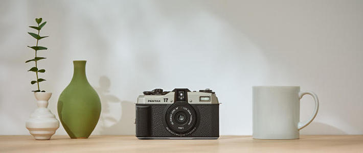 理光映像发布 PENTAX 17 半格胶片相机：25mm F3.5 定焦镜头、区域对焦系统