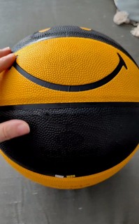 笑脸篮球