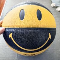 笑脸篮球