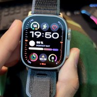 Apple watch ultra与小米手表哪个好？