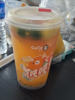 夏日清凉，水果茶来相伴