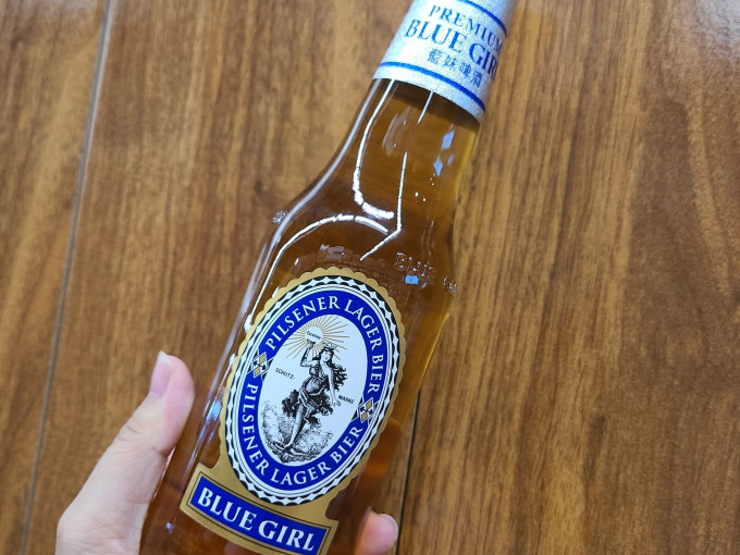 蓝妹啤酒好喝的呢