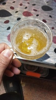 喝燕京啤酒，享受欧洲杯！