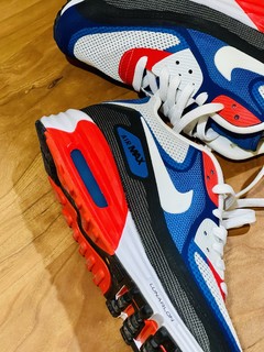 花里胡哨的耐克Air Max，用来穿搭还真心不错！