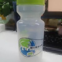 SPECIALIZED闪电 650ML PURIST骑行运动水壶：骑行者的最佳伴侣