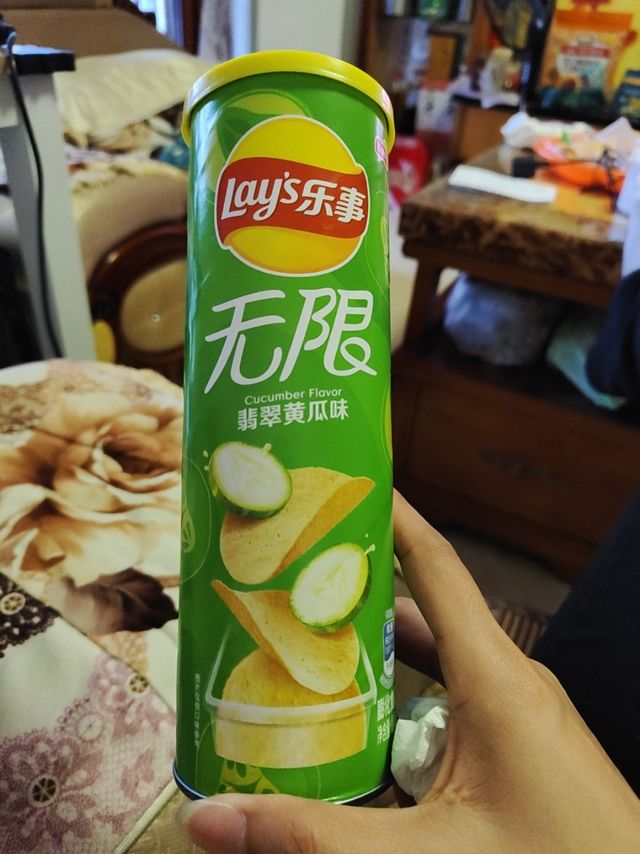 乐事黄瓜味薯片好吃！