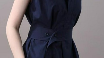 拉夏贝尔（La Chapelle）2023年新款藏青色衬衫连衣裙：名媛气质，法式设计感的小众之选