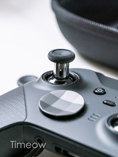 之前不信邪 Xbox精英手柄二代用了之后真香