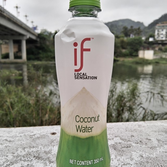 来自泰国进口的百分之百椰子水