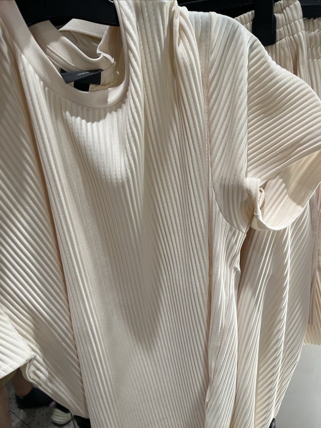 实体店打折优惠力度确实高