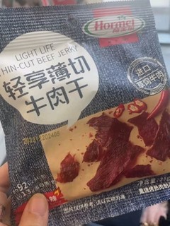 荷美尔轻享薄切牛肉干