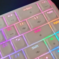 真的很好看啊！kemove k68蝶变，映出彩虹的发光键盘，颜值绝了