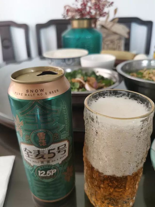 雪花啤酒全麦5号：品味全麦芽12.5°P高麦汁浓度的魅力