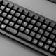 Keychron 发布 Q15 Max 机械键盘，三模、Ortholinear 键位、佳达隆定制轴