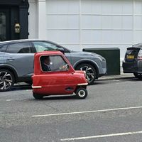 为什么欧洲街上都是小车？
