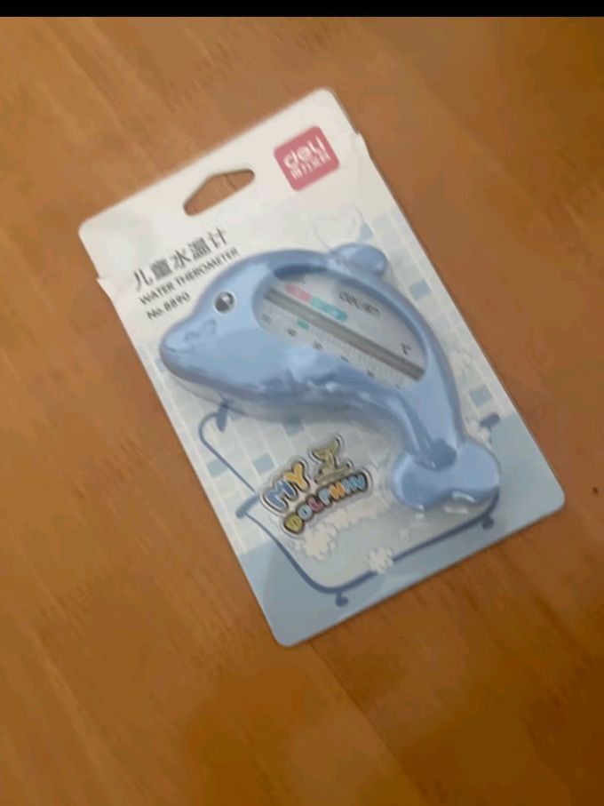 得力deli儿童电子水温计婴儿洗澡安全智能测温可爱造型低温预警le510