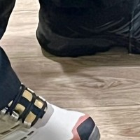 轻量徒步鞋的选择：凯乐石远征4-FLT VS 萨洛蒙Ultra Pioneer GTX