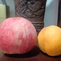 七月，到了吃桃子的季节了，