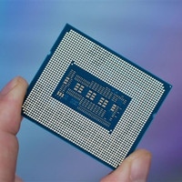 网传丨Intel 下代接口 LGA1851 完整布局：PCIe、USB 一览无余