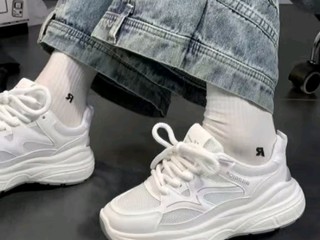 ✨👟回力新宠驾到！2024夏日小白鞋界的清新风暴🌪️