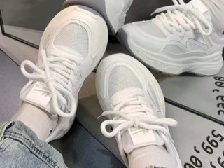 ✨👟回力新宠驾到！2024夏日小白鞋界的清新风暴🌪️