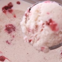 夏日的清凉甜蜜：荔枝冰淇淋的制作方案