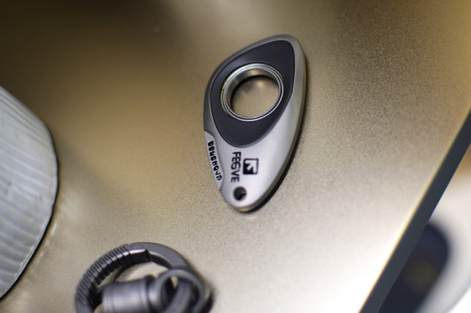 匠心独运费戈钛合金旋转钥匙扣