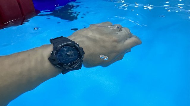 🏊🏻‍♀️美好的一天从游泳开始！水下清晰，岸上时尚的卡西欧1500wh⌚️