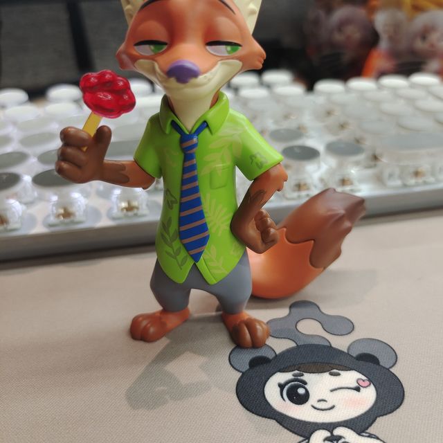 儿童手工没有做过，玩具倒是没有少玩