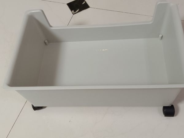 买了个移动书架方便搬东西