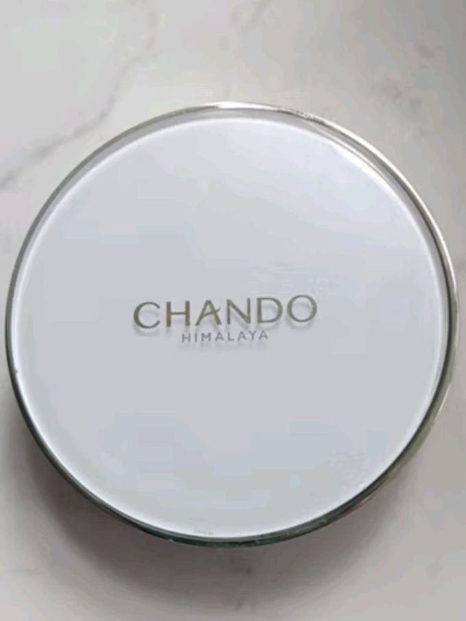 自然堂chando雪润晶采裸透气垫霜