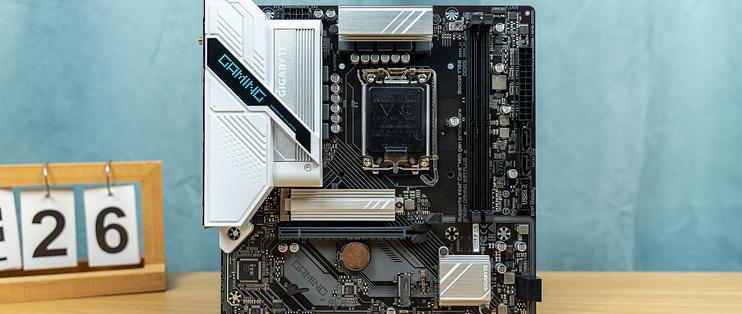 红色魔鹰主板不好看，那就选择白魔鹰主板吧，技嘉B760M GAMING WIFI