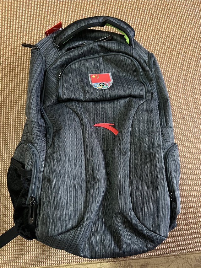 ANTA/安踏国家队奥运双肩背包，你值得拥有