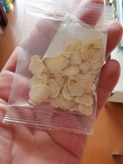 奉小草大人旨意评价：尔娅贝 20年超大片西洋参片 特级十年老参5g袋装