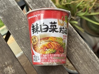 都是辣白菜拉面泡面， 三养和农心有什么区别？