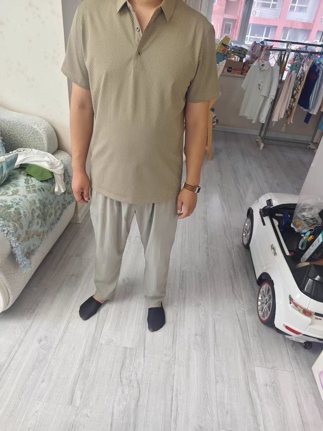 次次上一当，当当不一样！这价格买不到正品桑蚕丝！不过轻薄透气真好穿，吸湿排汗