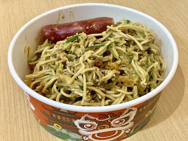 洛阳美食：藏在小区里的川味凉面