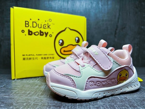 千里之行始于足下—对比基诺浦、B-Duck，入手小黄鸭24年新款儿童运动鞋