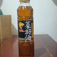 1.9元买了一瓶400ml的鲤鱼菜籽油