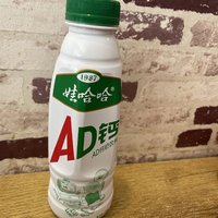 娃哈哈AD钙奶，真好喝哒