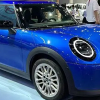 全新电动MINI COOPER：紧凑型电动小车的先锋之作