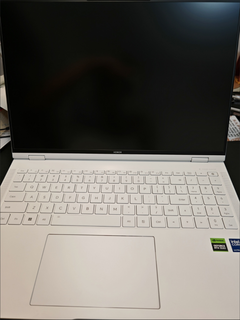 荣耀MagicBook PRO 16 Ultra7 RTX4060笔记本电脑一定会是大学生开学的必备工具！开学季，晒单送E卡。