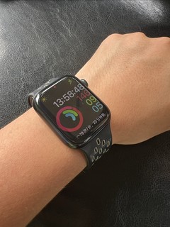 不到一年还没过保的apple Watch S8电池健康只有92%了！这是逼我今年又要换新款吗！