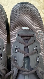 300多入手Nike GORE-TEX防水越野跑鞋这颜色咋感觉不如绿色款？