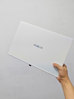 荣耀MagicBook Pro 16三个月使用体验，1个缺点和3个亮点！