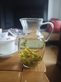 夏天的尾巴；解暑再喝春天的西湖龙井茶